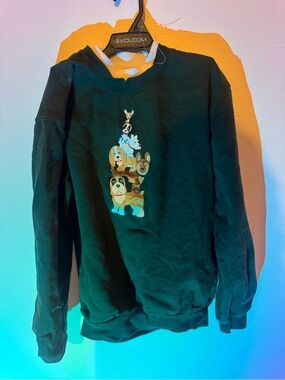 Cracker Barrel Dark Green Crewneck Sweater with Dog Stack Embroidery